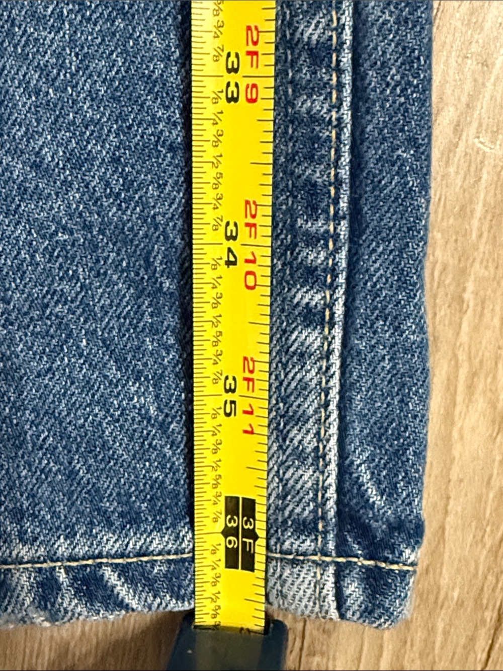 AMO. Woman Medium Blue Relaxed Straight Jeans - Picture 6 of 6